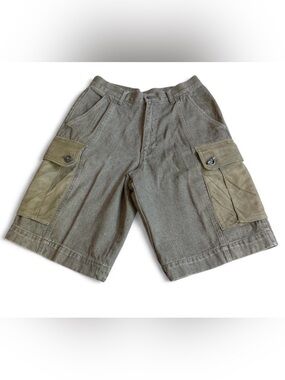 Vintage Synergy Men's Utility Cargo Shorts in Olive with Button Flap Pockets